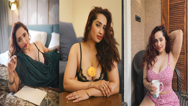 Aaditi Mistry New Live In Towel Ass Removing Dancing